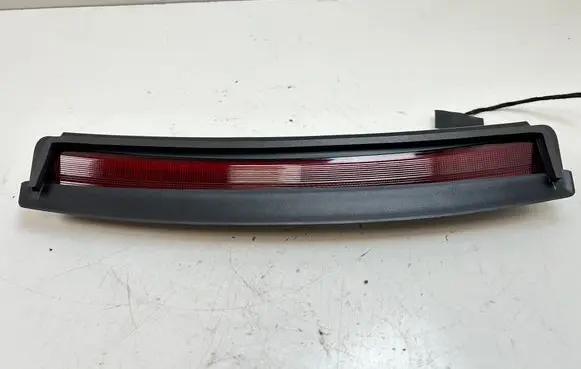 Tesla Model 3 Third/center stoplight 107740500G