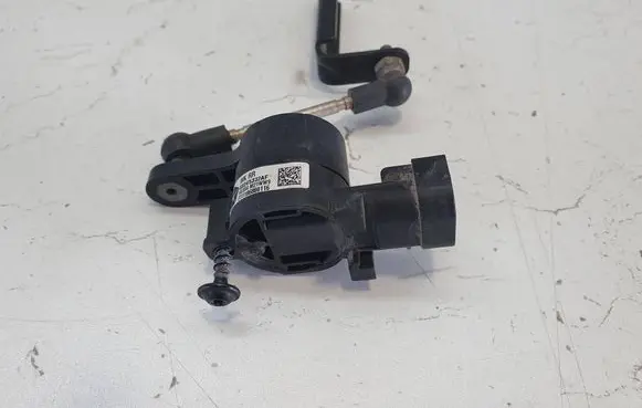 Rear air suspension level height sensor