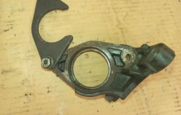 Renault Espace - Grand espace IV Driveshaft support bearing bracket 133511