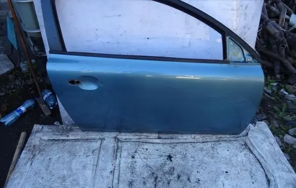 Volvo C30 Front door