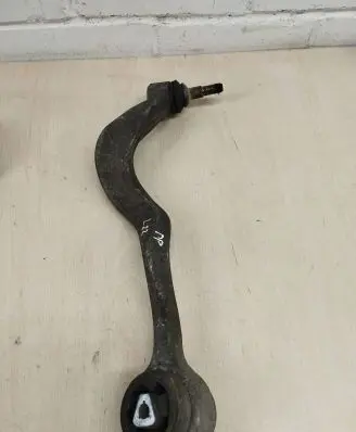 BMW 5 E60 E61 Front lower control arm/wishbone 08216R