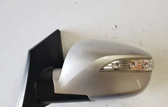 Hyundai ix35 Front door electric wing mirror