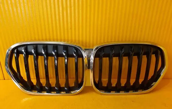 BMW X1 F48 F49 Front grill 8493450