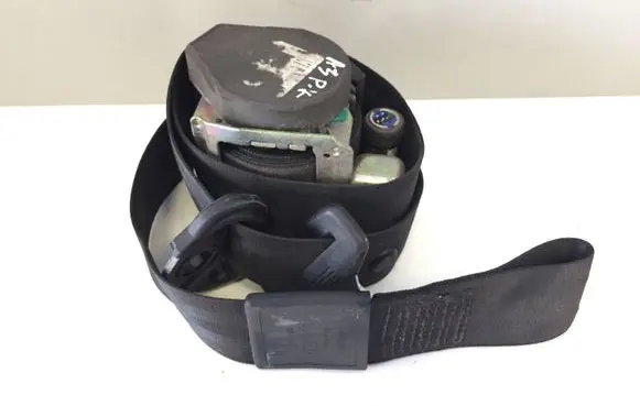 Audi A3 S3 8P Front seatbelt 8P3857705B