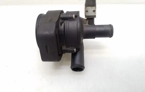 Mercedes-Benz CLS C218 X218 Electric auxiliary coolant/water pump A2118350028