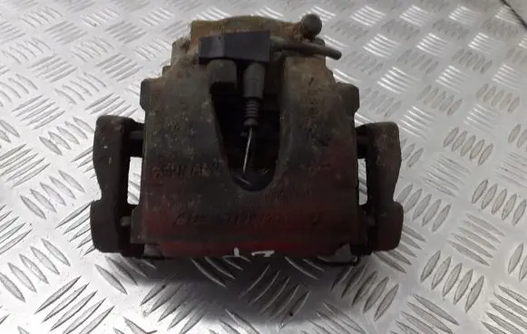 Mercedes-Benz E W210 Front brake caliper