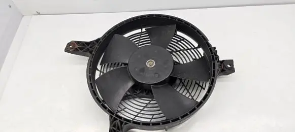 Nissan Patrol Y61 Electric radiator cooling fan