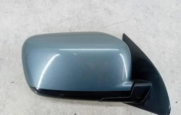 Mitsubishi Outlander Front door electric wing mirror 
