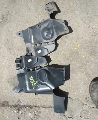 Dacia Duster II Other under body part 638301557R 638317709R