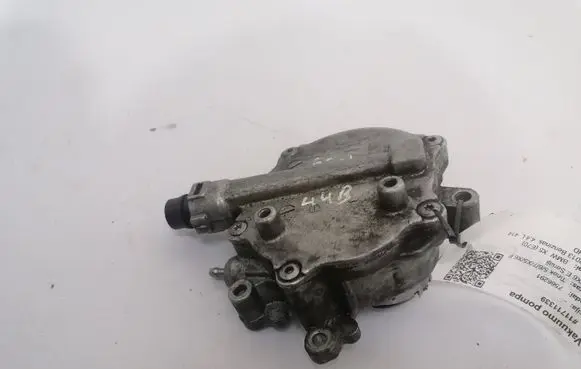 BMW X5M E70 Vacuum pump 7566291
