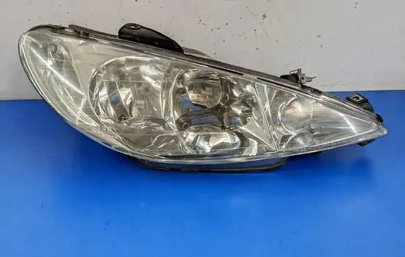 Peugeot 206 CC Headlight/headlamp