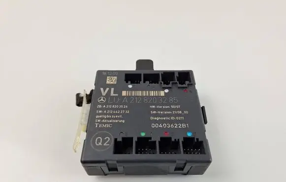 Mercedes-Benz C W204 Door control unit/module A2128203285 A2124422732 A2128203526