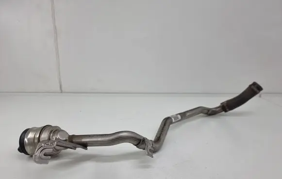 Fuel tank filler neck pipe