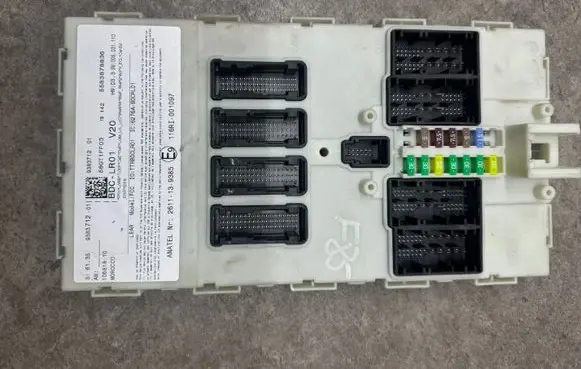 BMW X5M F85 Comfort/convenience module 9383712