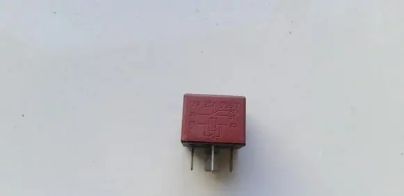 Renault Laguna I Other relay 12V25A03612