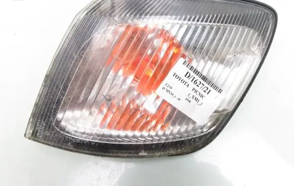 Toyota Picnic Front indicator light 