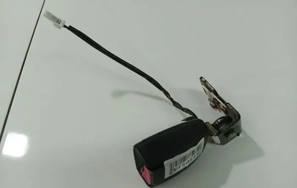 KIA Ceed Rear seatbelt buckle 