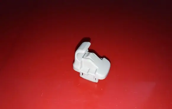 Subaru Tribeca Sun visor clip/hook/bracket NOCODE