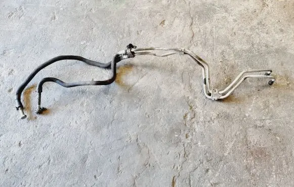 Land Rover Range Rover Sport L320 Power steering hose/pipe/line UBP500146