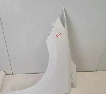 MG MG4 ev Fender B2652