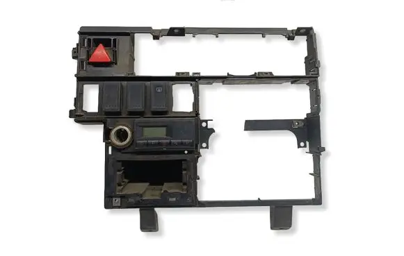 Volkswagen Transporter - Caravelle T4 Radio/GPS head unit trim 7D1858089F