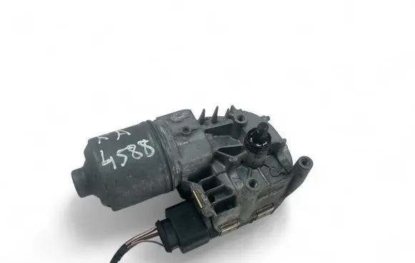 Volkswagen Jetta III Wiper motor 1397220654