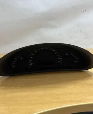 Mercedes-Benz C W203 Speedometer (instrument cluster) A2035401311 D5061