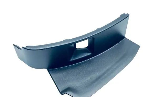 Rear/tail light trim molding