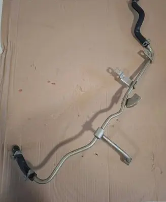 Coolant pipe/hose