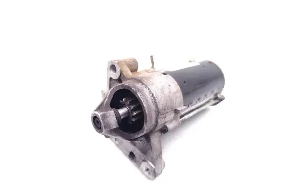Peugeot Bipper Starter motor 438133