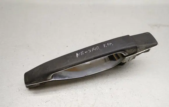 Mercedes-Benz S W140 Front door exterior handle