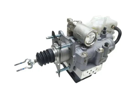 Toyota C-HR I Master brake cylinder 11409011010 201207061033
