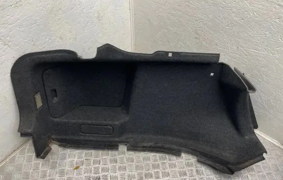 Trunk/boot side trim panel