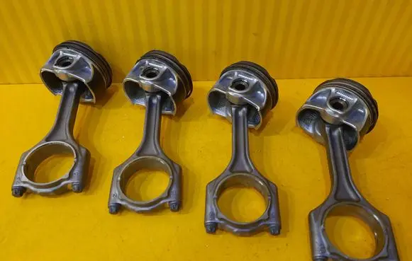 BMW 1 F40 Connecting rod/conrod B48