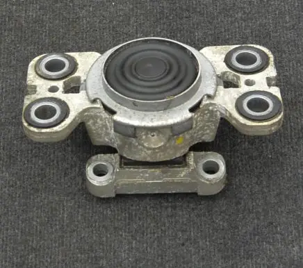Volvo XC60 Engine mount bracket 31316875