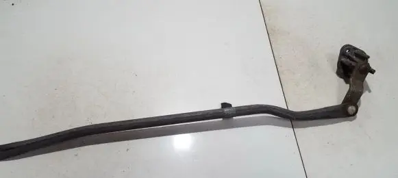 Mazda 626 Front wiper linkage and motor