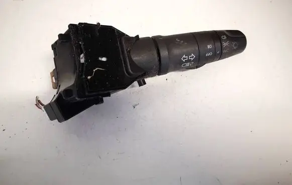 Nissan Almera Tino Indicator stalk 25540av620