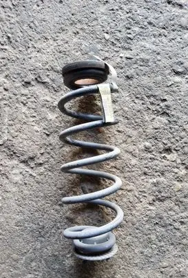 Chrysler 200 Rear coil spring 68231588AA
