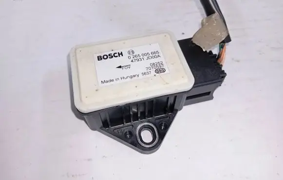 Nissan Qashqai+2 ESP acceleration yaw rate sensor 0265005665 47931JD00A