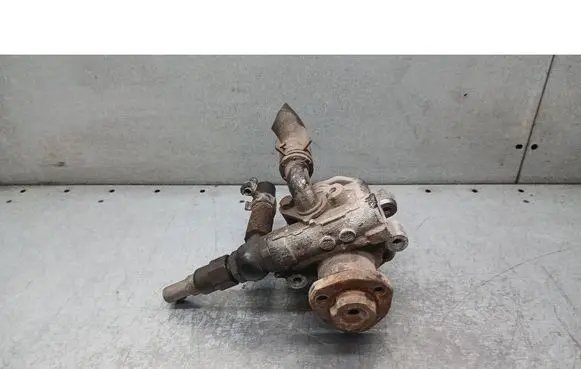 Audi A3 S3 8L Power steering pump 