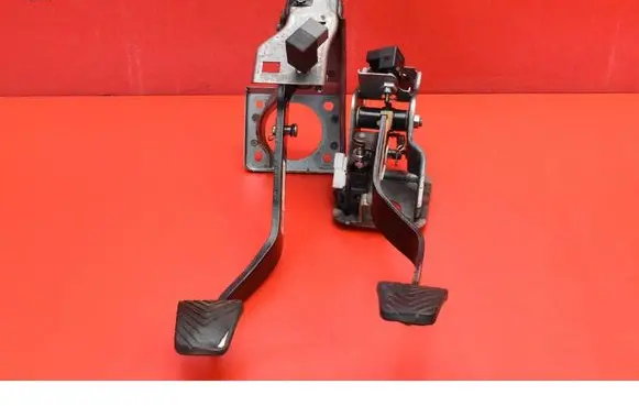 Hyundai ix20 Accelerator throttle pedal 328001P100