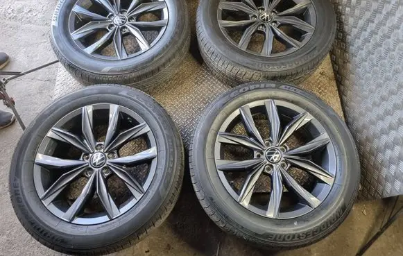 Volkswagen Tiguan Allspace R18 alloy rim 5NN601025AD 5NN601025N