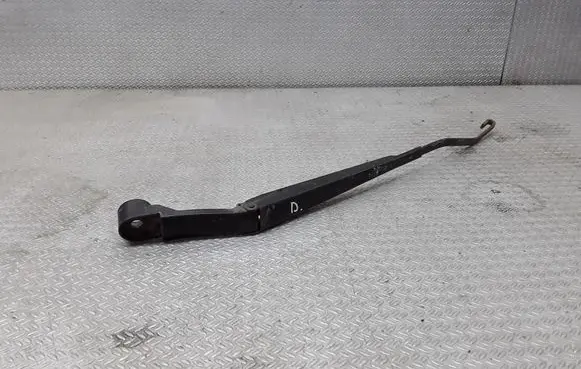 Hyundai Getz Front wiper blade arm