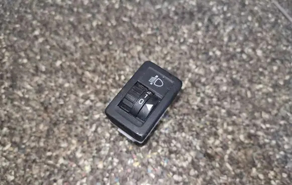 Nissan Pixo Headlight level height control switch