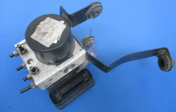Ford Focus C-MAX ABS Pump