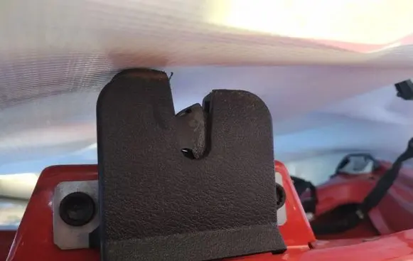 Volkswagen New Beetle Tailgate/trunk/boot lock/catch/latch