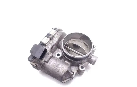 Mercedes-Benz SLK AMG R170 Electric throttle body valve A1110980109 0280750045