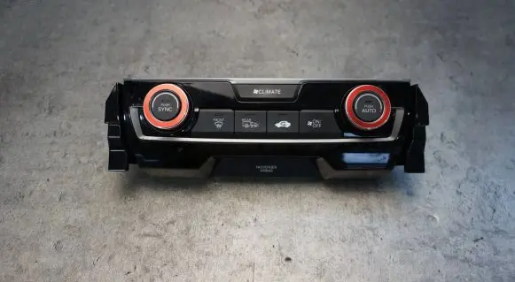 Honda Civic X Climate control unit 79600TGLE510M1