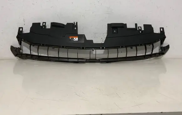 Ford Fiesta Front bumper mounting bracket H1BB17E778A1H