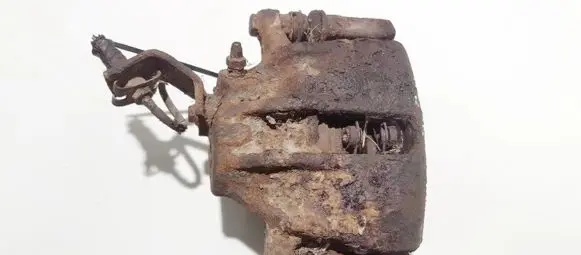 Volkswagen PASSAT B3 Front brake caliper
